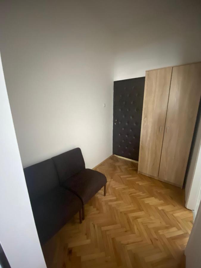 Apartmani Home Zajecar Bagian luar foto