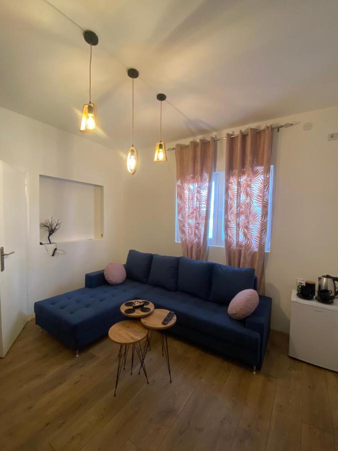 Apartmani Home Zajecar Bagian luar foto